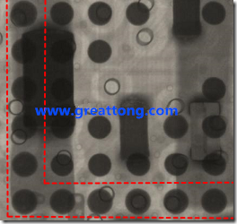 BGA錫球尺寸小于0.4mm，采用降低BGA內(nèi)圍襲球的錫膏量所得到X-Ray，稍微留意一下可以發(fā)現(xiàn)最外圈的錫量(圓的直徑)比其他內(nèi)圍的錫球上的錫量來(lái)得多一點(diǎn)點(diǎn)。也就是外圈的黑色圓形直徑比內(nèi)圈的圓形來(lái)得大一點(diǎn)點(diǎn)。