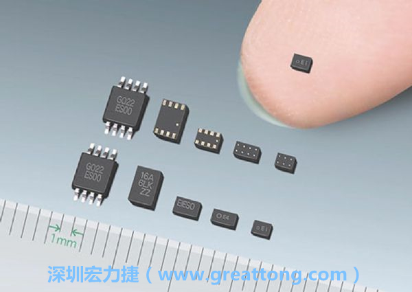常規(guī)IC與WLP制作的封裝設(shè)計(jì)元件，尺寸有極大的差異，WLP僅需晶粒尺寸就有相同的電氣特性。