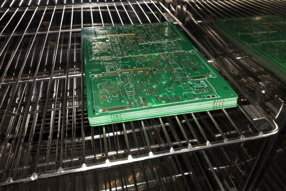 PCB上線(xiàn)前烘烤可以增加焊錫性嗎？